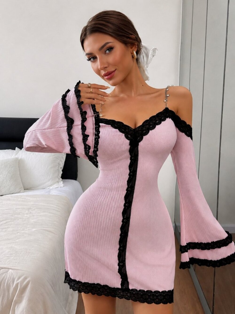 Sexy V-Neck Long Sleeve Cold Shoulder Lace Patchwork Mini Dress